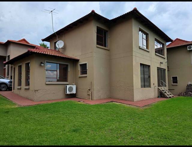 4 BEDROOM HOUSE FOR SALE IN RISIVILLE